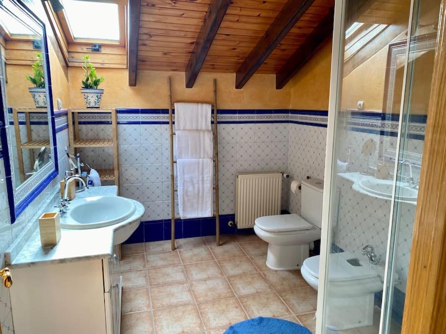 Bilbo Near Atico Rural Con Terraza Apartment Basauri Luaran gambar